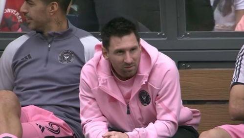 梅西球迷吃瓜视频,揭秘球王背后的趣味瞬间