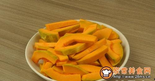 小瓜叶怎么吃才好吃呢视频,小瓜叶的多样美味烹饪法揭秘